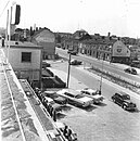 Gezicht naar het noorden vanaf het dak van Maastrichtse Automobiel Mij NV, 1957