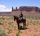 Junger Navajo im Monument Valley