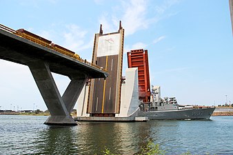 Albatros Bridge, Lázaro Cárdenas