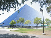 Walter Pyramid