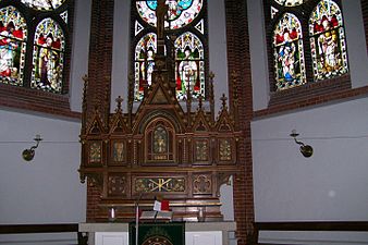 Neugotischer Altar