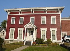 Union Hall, a well-known tavern in the post-Revolutionary War period, was built in 1798