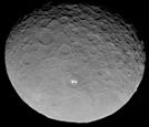 Ceres, fotografiert am 4. Mai 2015 von der Raumsonde Dawn aus 13.600 km Entfernung