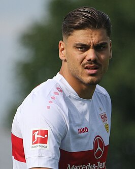 Konstantinos Mavropanos (2022)