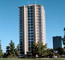 An 18-story apartment building