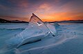 Loch Baikal, an loch is doimhne ar domhan, sa gheimhreadh