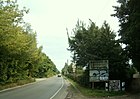 Rosenthaler Weg: Blick nach Ost 100 Meter von der Chaussee in der Straße