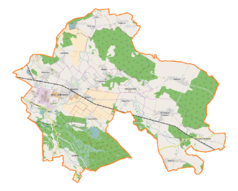 Mapa konturowa gminy Jelcz-Laskowice, po lewej znajduje się punkt z opisem „Dwór w Miłoszycach”