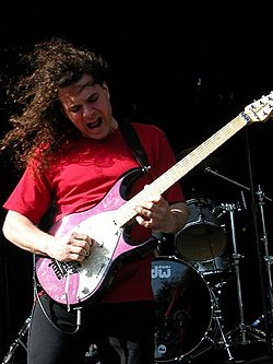 Vinnie Moore