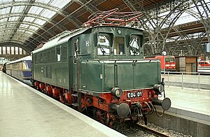 Traditionslokomotive E 04 01 in Leipzig Hbf