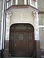 Διακόσμηση εισόδου αρχοντικού της Πολωνίας, Art Nouveau ή "νεομπαρόκ"