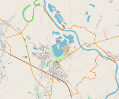 Mapa konturowa Radymna, u góry nieco na lewo znajduje się punkt z opisem „Cmentarz żydowski w Radymnie”