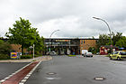 S-Bahnhof Schichauweg, von der gleichnamigen Straße aus gesehen