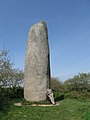 Menhir von Kerloas bei Plouarzel (Finistère), aus West