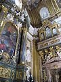 Kapelle des Heiligen Ignatius von Loyola mit Altargemälde und Orgel