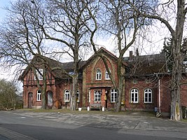 Ehemaliges Bahnhofslokal mit Poststelle