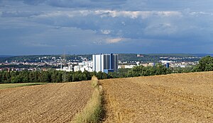 Gelände im Jahr 2012 vom Stadtteil Wiefelsdorf aus gesehen