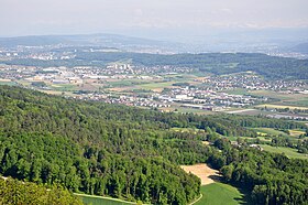 Ansicht von der Lägern auf Regensdorf und Dällikon