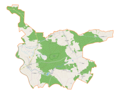 Mapa konturowa gminy Kuryłówka, blisko centrum po prawej na dole znajduje się punkt z opisem „Słoboda”