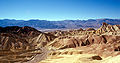 Vedere de la Zabriskie Point in Death Valley