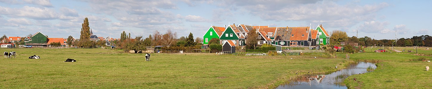 Amsterdam'ın 20 kilometre kuzeyindeki Marken'de Grote Werf köyü (Noord-Holland, Hollanda). (Üreten: Massimo Catarinella)