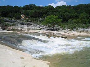 Pedernales Nehri