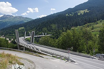 From north abutment looking south east: pylons P1 (closest), P2, P3, and P4