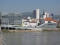 Ars Electronica Center und Josefskirche