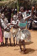 November 2007: Traditioneller Tanz in Koindu, Kailahun-Distrikt, Sierra Leone