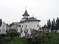 Biserica văzută dinspre sud-est