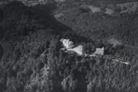 Luftaufnahme von Walter Mittelholzer mit der früheren Wallfahrtskapelle