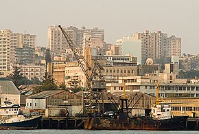 Teilansicht des Hafens in Maputo im Jahr 2006