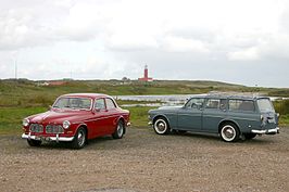 Links: 1967 P130-(121) Rechts: 1963 P220-(122S)