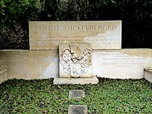 Emanuel Stickelberger-Brunschweiler (1884–1962), Unternehmer, Schriftsteller, Familiengrab auf dem Friedhof Hörnli, Riehen, Basel-Stadt