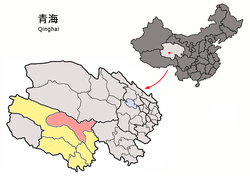Location of Qumarlêb County (red) in Yushu Prefecture (yellow) and Qinghai