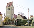 Kirche (mit Ausstattung) und Kirchhof mit Einfriedung und Grabmalen