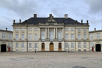 Amalienborg, Copenhagen, Denmark, by Nicolai Eigtved, 1750-1754[173]