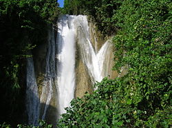 Der große Wasserfall von Vanuu