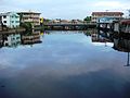 Brücke über den Meycauayan River