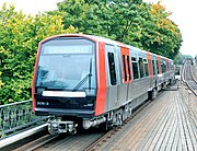 Metro type DT5 aan de halte Eppendorfer Baum.