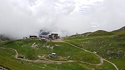 Blick auf die Mittelstation Höfatsblick der Nebelhornbahn