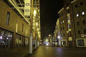 Winkelgebied Westerhaven bij avond