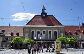 Empfangsgebäude