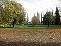 Gräberfeld der Bombenopfer auf dem Ehrenfriedhof