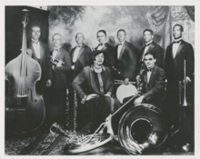 Hallie Anderson and her orchestra in 1910