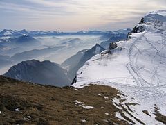 Winterblick vom Pic Saint-Michel in den Talkessel Richtung Süden