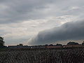 Rolwolk boven Garderen (rechts)