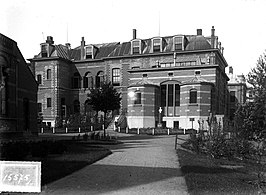 Museum van Volkenkunde, eind 19e eeuw (toen nog academisch ziekenhuis)