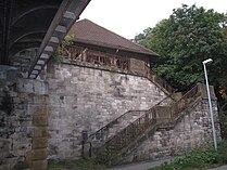 Bahnsteigzugang Richtung Stuttgart (2009)