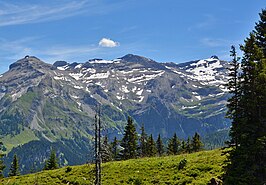 Weisshorn (middelste van de bergtoppen)